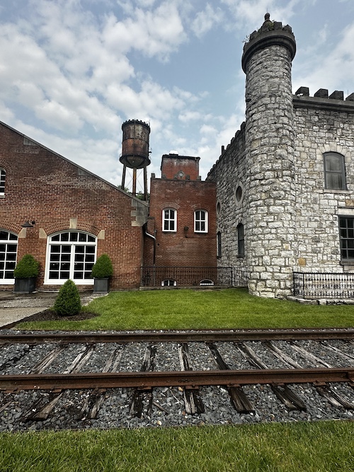 Kentucky_Bourbon Trail_Castle and Key_smaller_web ready